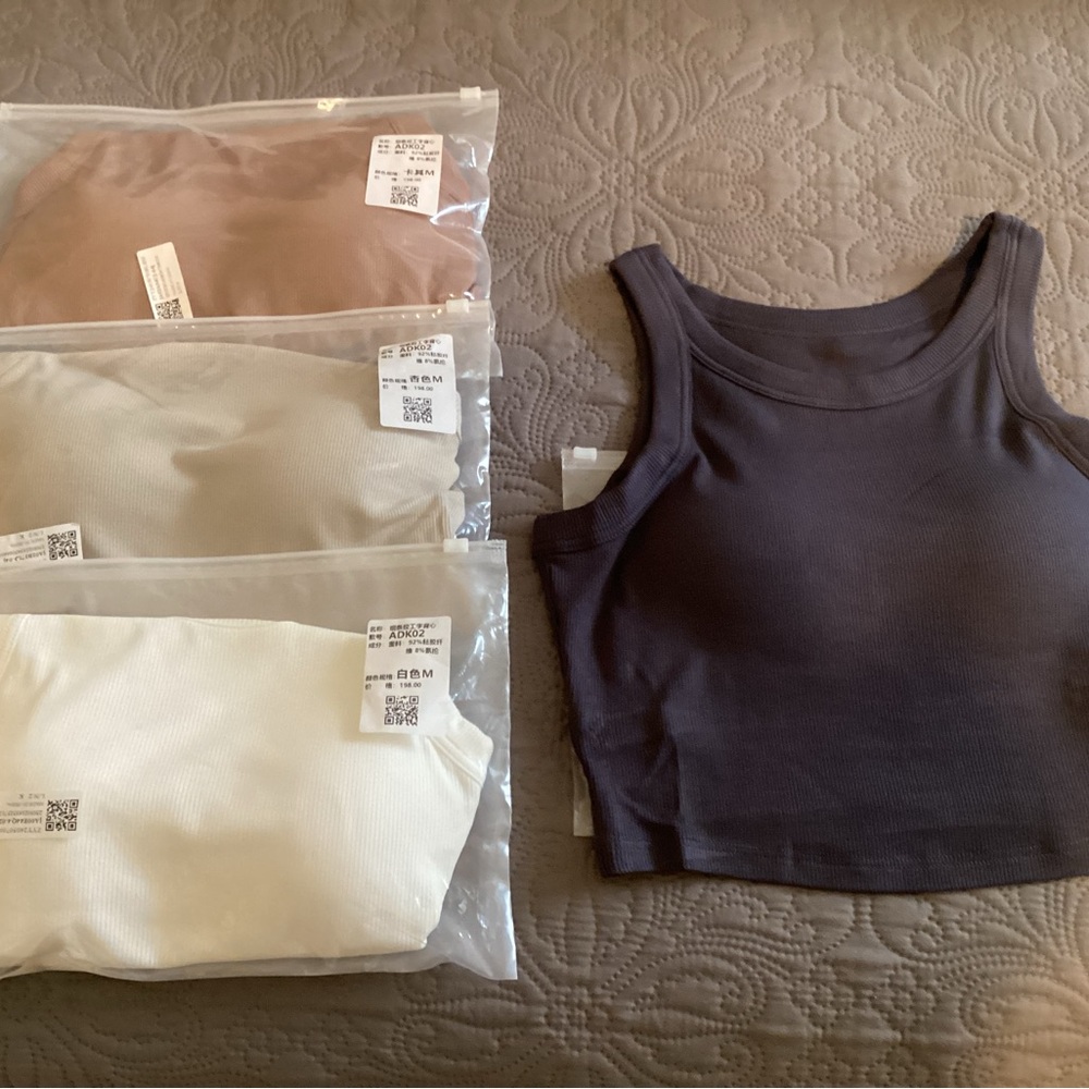 Women's Sleeveless Midriff Tank top